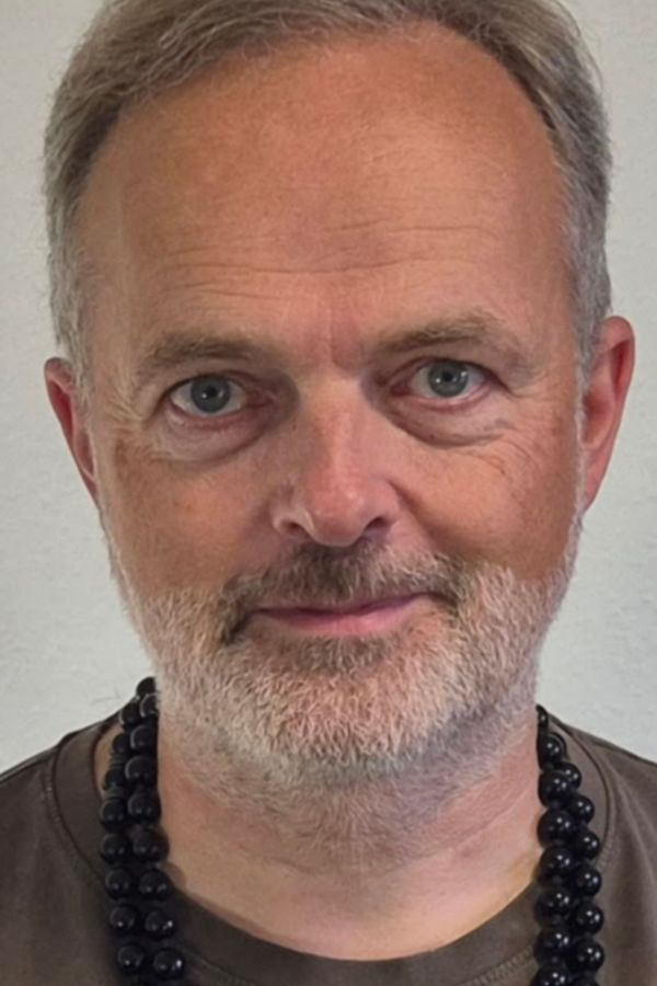 𝐊𝐚𝐦𝐚 𝐂𝐡𝐚𝐤𝐫𝐚